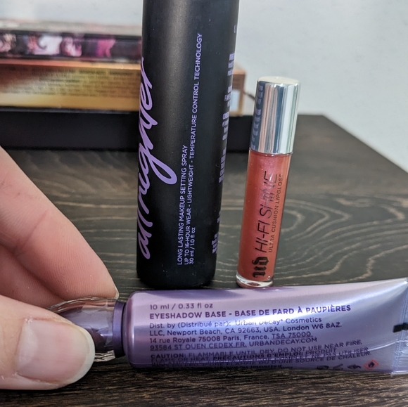 SOLD NEW Urban Decay Naked Palette 7 Piece Bundle Heat Primer Potion All Nighter - Picture 12 of 13